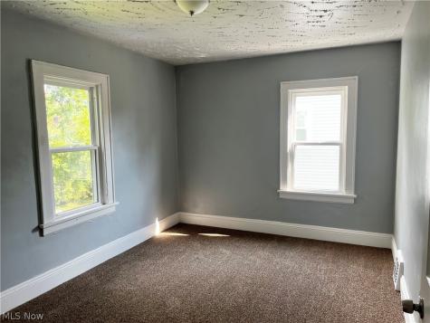 681 Moreley Avenue Akron OH 44320