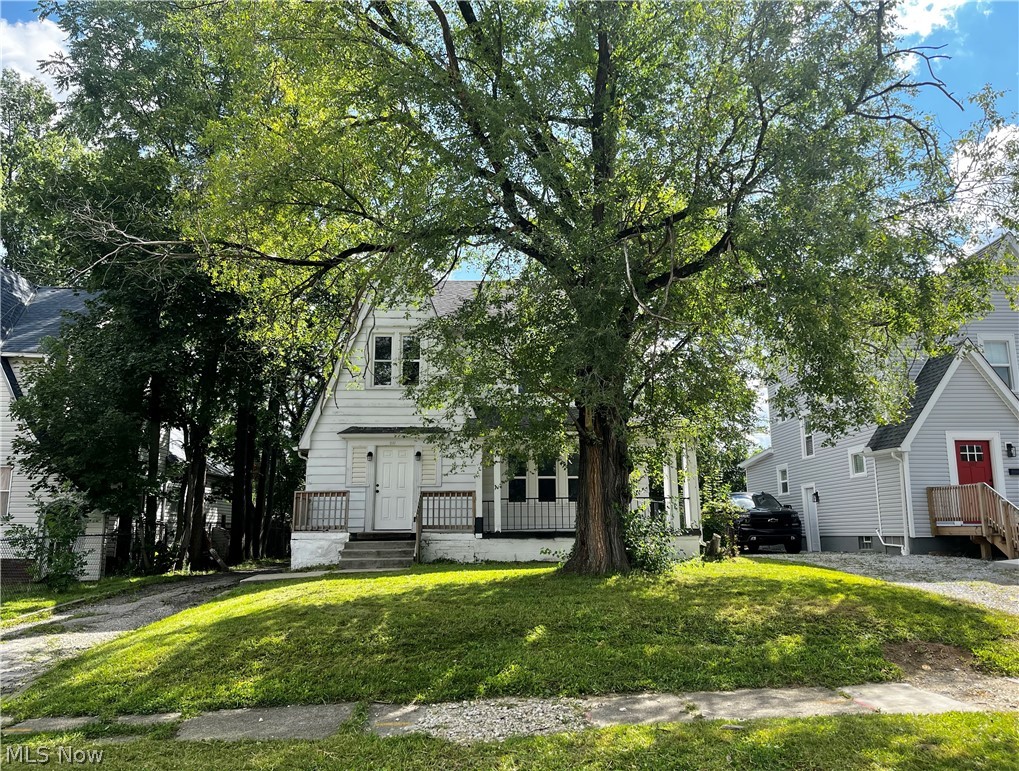 681 Moreley Avenue Akron OH 44320
