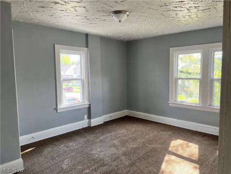 681 Moreley Avenue Akron OH 44320