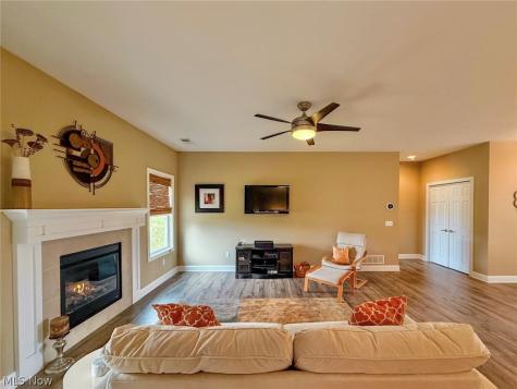 4980 Mandarin Drive Seville OH 44273