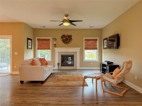 4980 Mandarin Drive Seville OH 44273