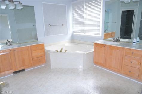 20341 Colleen Court Strongsville OH 44149