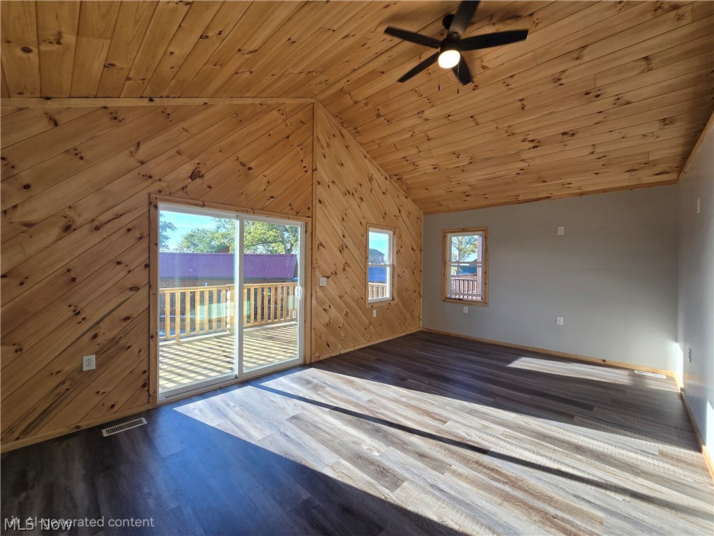 5919 Lake Road W Ashtabula OH 44004