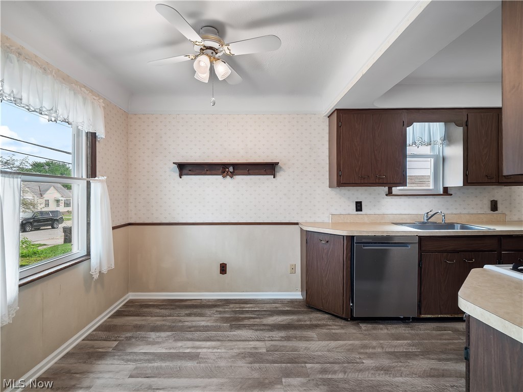 4711 Longwood Avenue Parma OH 44134