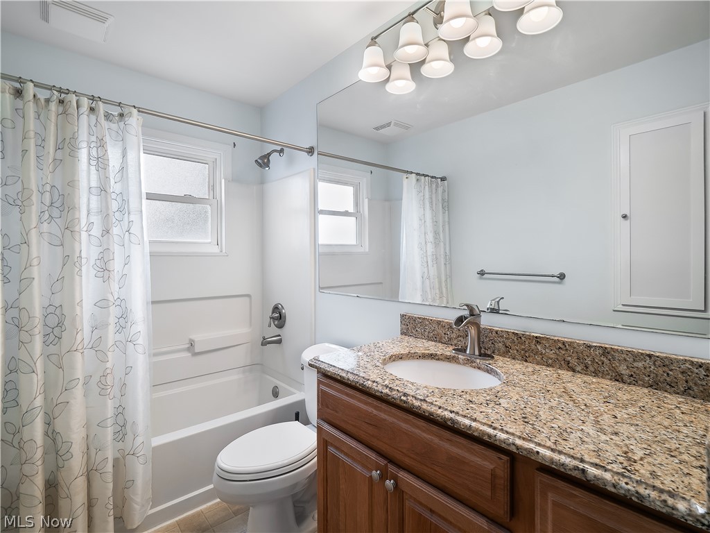 4711 Longwood Avenue Parma OH 44134