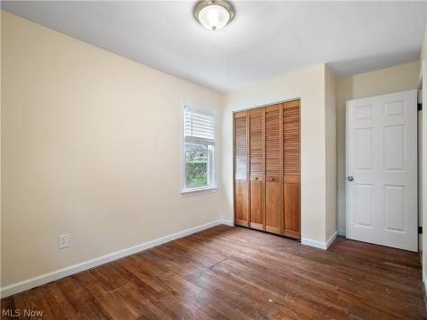 4711 Longwood Avenue Parma OH 44134