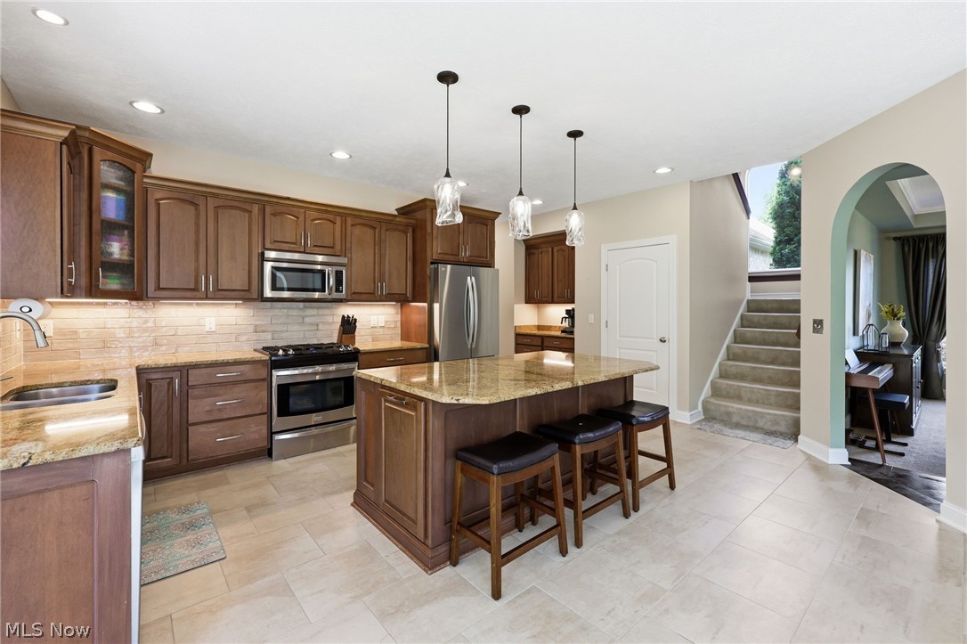 3341 Creekside Trail Cuyahoga Falls OH 44223