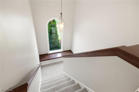 3341 Creekside Trail Cuyahoga Falls OH 44223