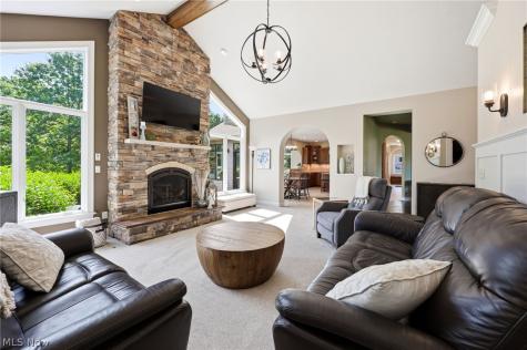 3341 Creekside Trail Cuyahoga Falls OH 44223