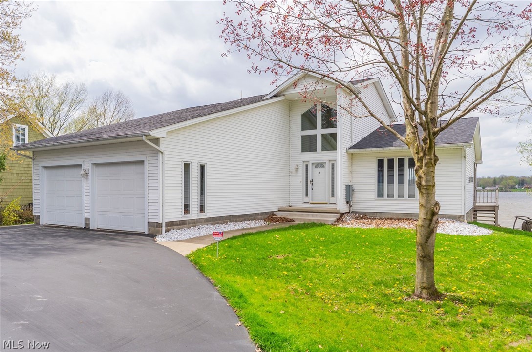 1408 NE River Road Lake Milton OH 44429