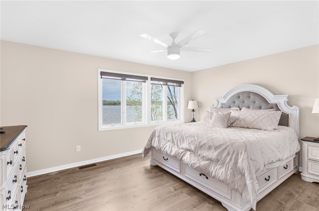 1408 NE River Road Lake Milton OH 44429