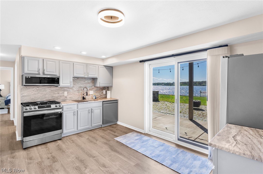 1408 NE River Road Lake Milton OH 44429