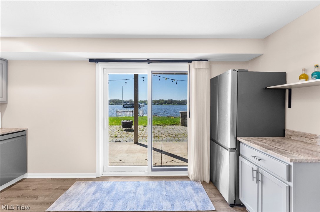 1408 NE River Road Lake Milton OH 44429