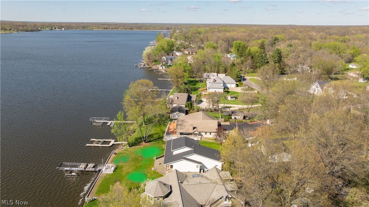 1408 NE River Road Lake Milton OH 44429