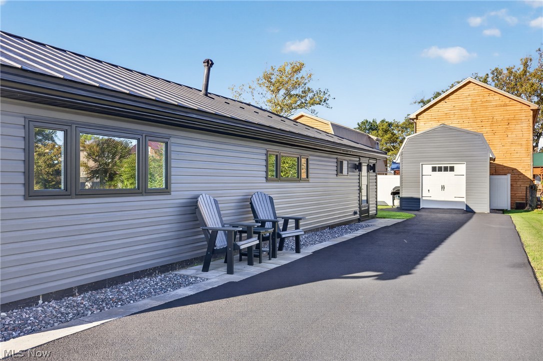 2423 Linwood Drive Ashtabula OH 44004