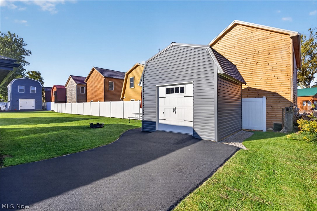 2423 Linwood Drive Ashtabula OH 44004