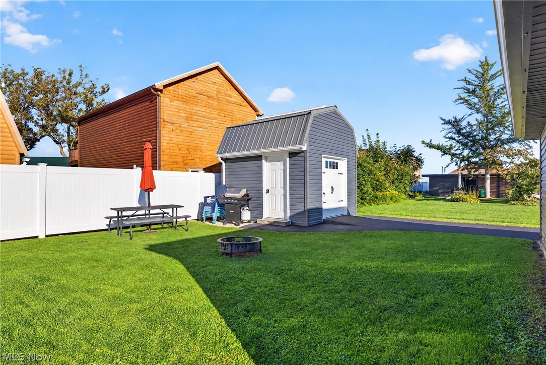 2423 Linwood Drive Ashtabula OH 44004