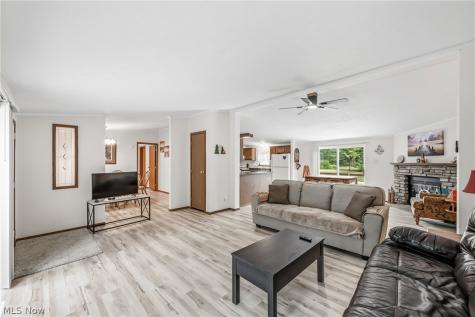 429 Hickory Grove Road Deerfield OH 44411