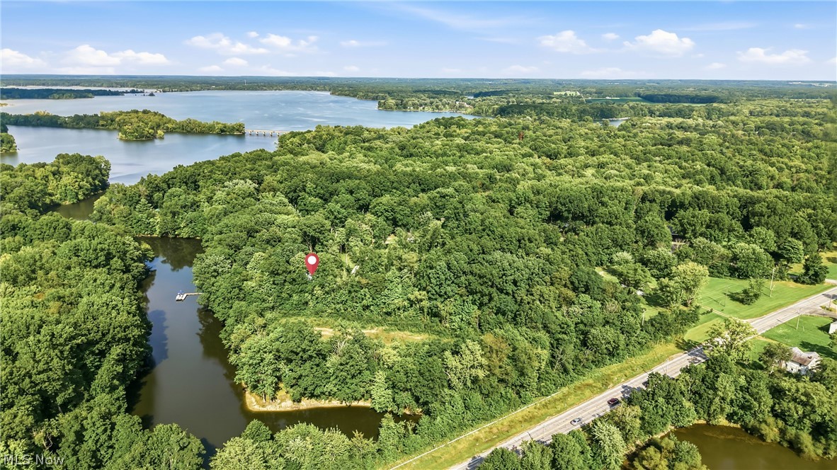 429 Hickory Road Deerfield OH 44411