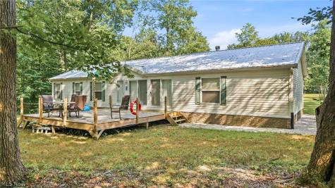 429 Hickory Grove Road Deerfield OH 44411
