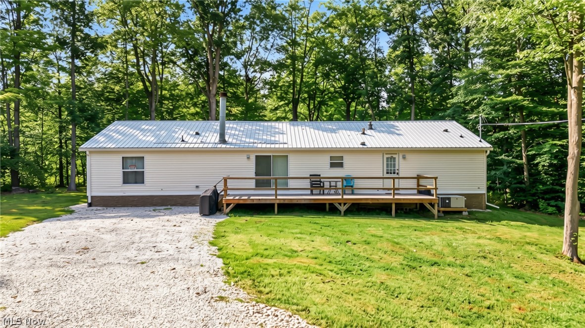429 Hickory Road Deerfield OH 44411