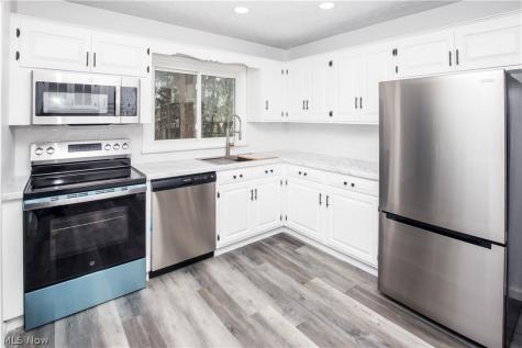 2950 Morewood Road Fairlawn OH 44333