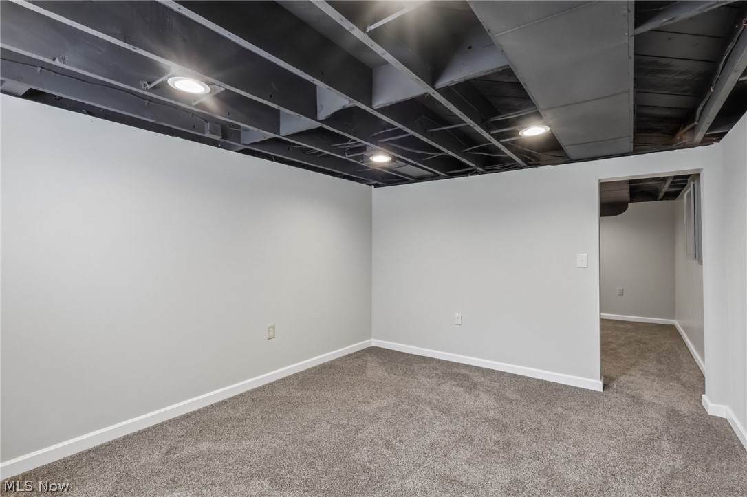 2965 Howell Drive Poland OH 44514