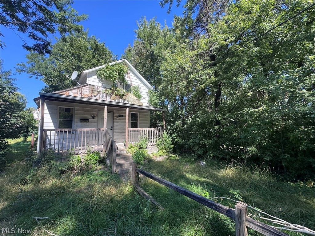 5053 Pershing Avenue Cleveland OH 44127