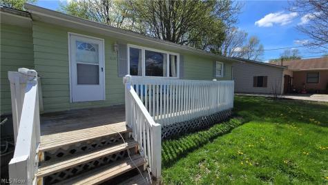 1037 Novak Road Grafton OH 44044