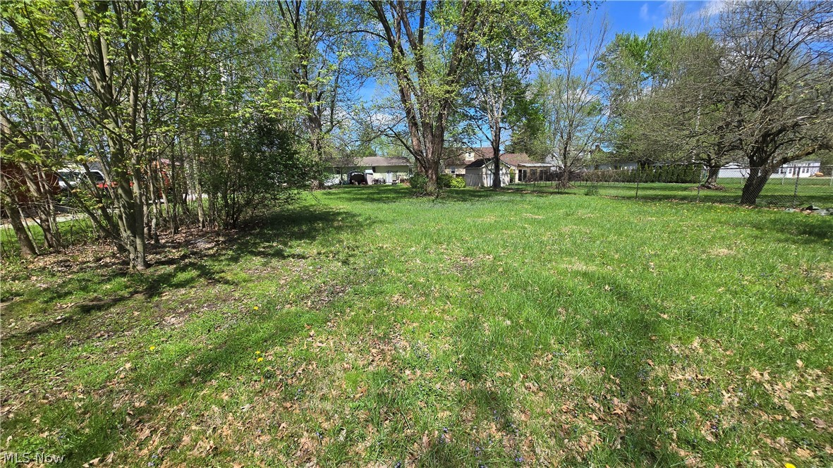 1037 Novak Road Grafton OH 44044