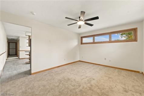 1423 Forrest Drive Barberton OH 44203