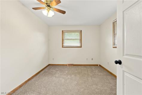 1423 Forrest Drive Barberton OH 44203