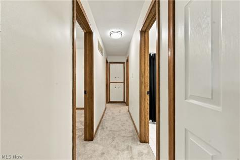 1423 Forrest Drive Barberton OH 44203