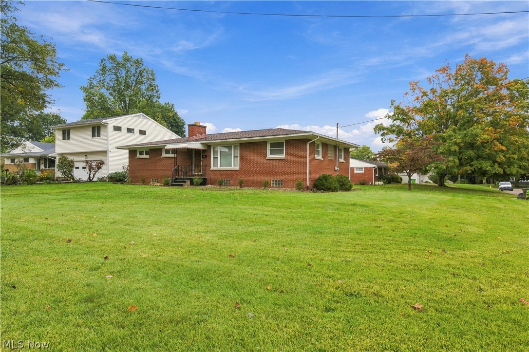 1423 Forrest Drive Barberton OH 44203