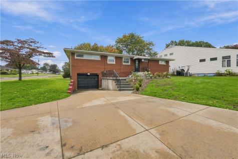1423 Forrest Drive Barberton OH 44203