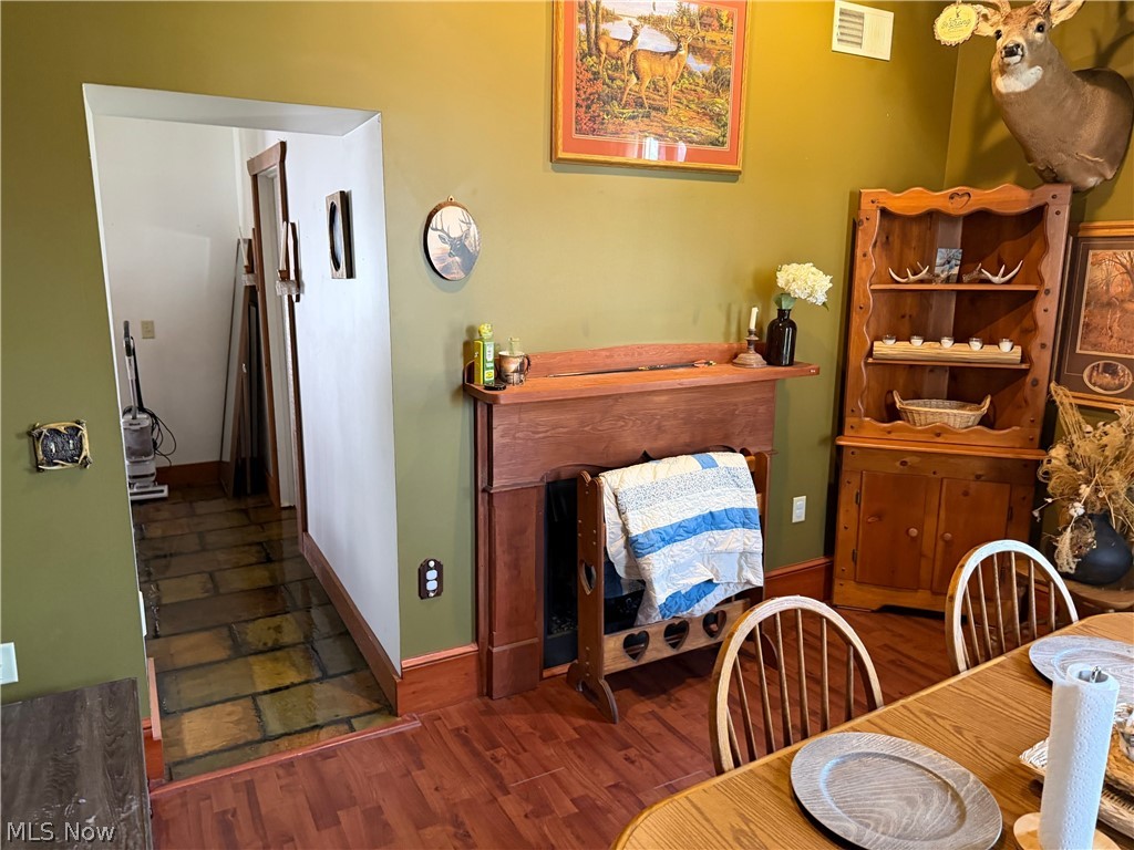 417 2nd Street NE New Philadelphia OH 44663