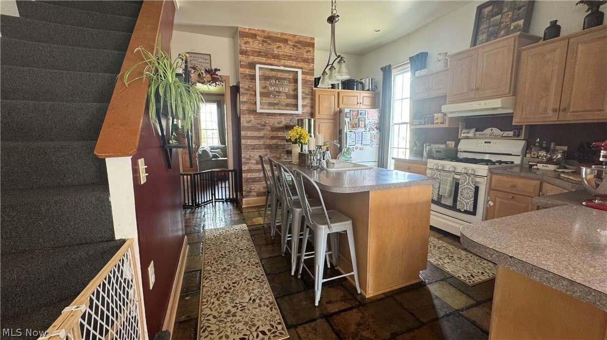 417 2nd Street NE New Philadelphia OH 44663