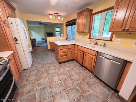 24104 Smith Avenue Westlake OH 44145