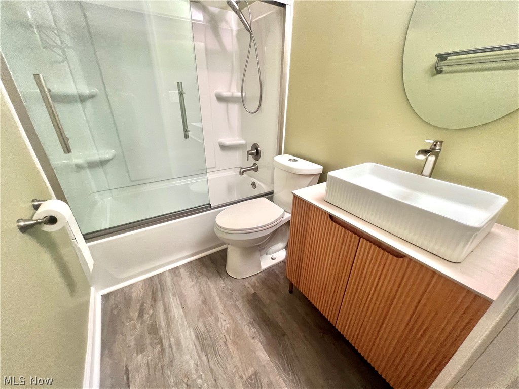 24104 Smith Avenue Westlake OH 44145