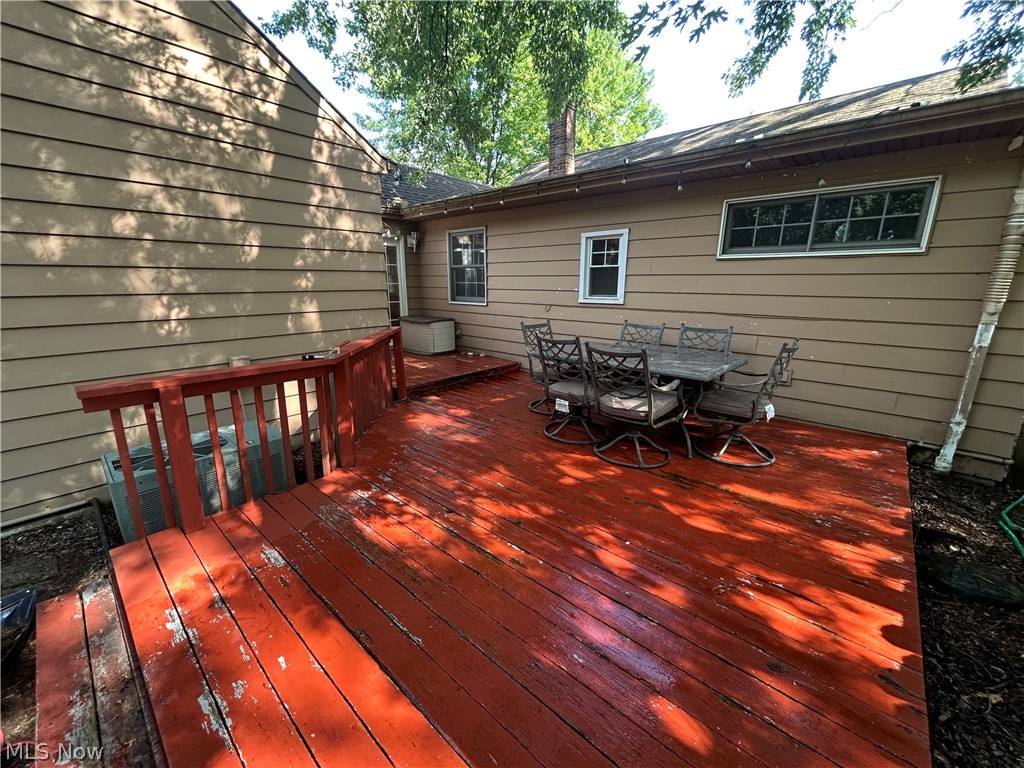 24104 Smith Avenue Westlake OH 44145