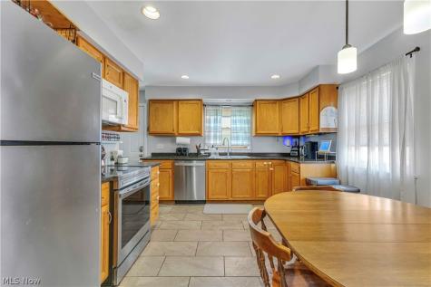 288 Fremont Avenue Akron OH 44312
