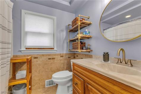 288 Fremont Avenue Akron OH 44312
