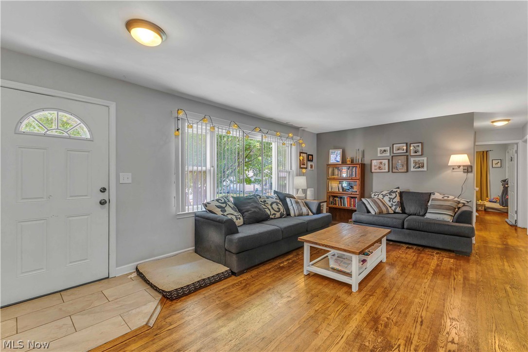 288 Fremont Avenue Akron OH 44312