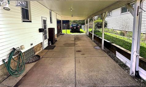1502 Slusser Road Akron OH 44305