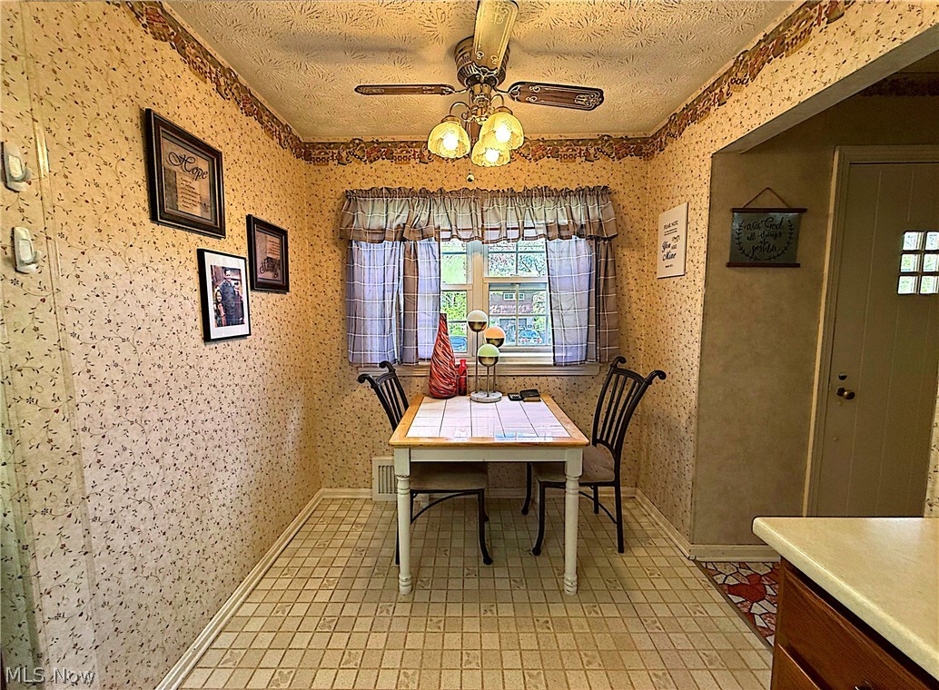 1502 Slusser Road Akron OH 44305