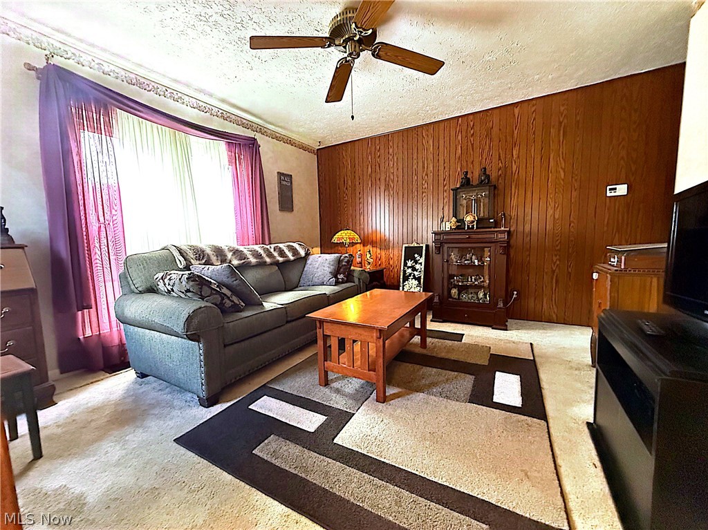 1502 Slusser Road Akron OH 44305