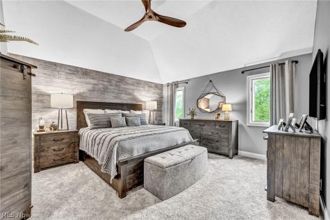 9871 Highland Drive Brecksville OH 44141