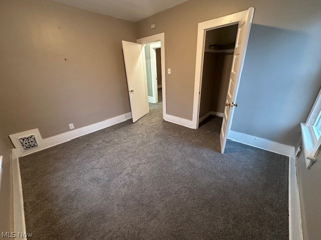 483 Douglas Street Akron OH 44307