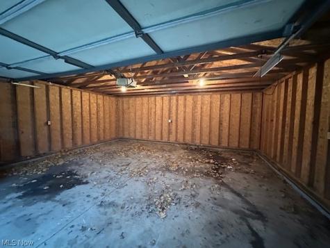 483 Douglas Street Akron OH 44307