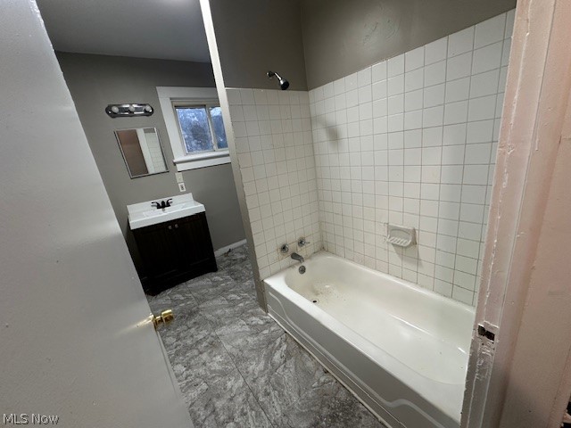 483 Douglas Street Akron OH 44307